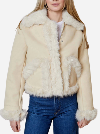 Cozy faux fur cropped cream jacket