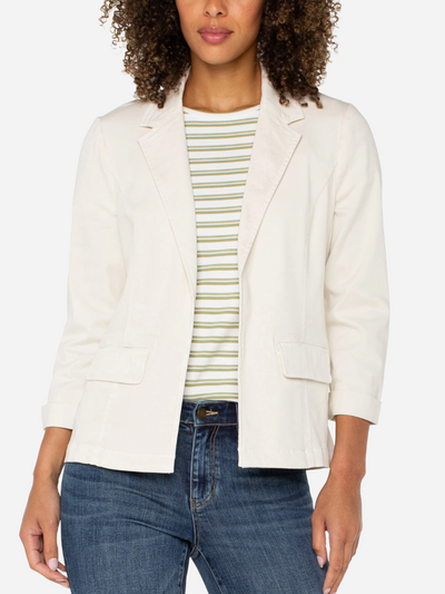 Womens fitted cream blazer